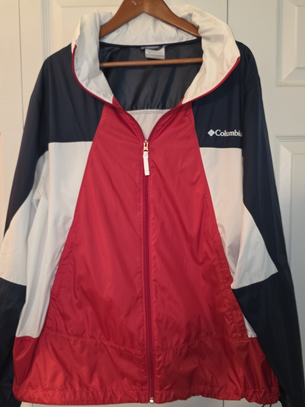 Columbia Red, White & Navy Men's Colorblock Windbreaker